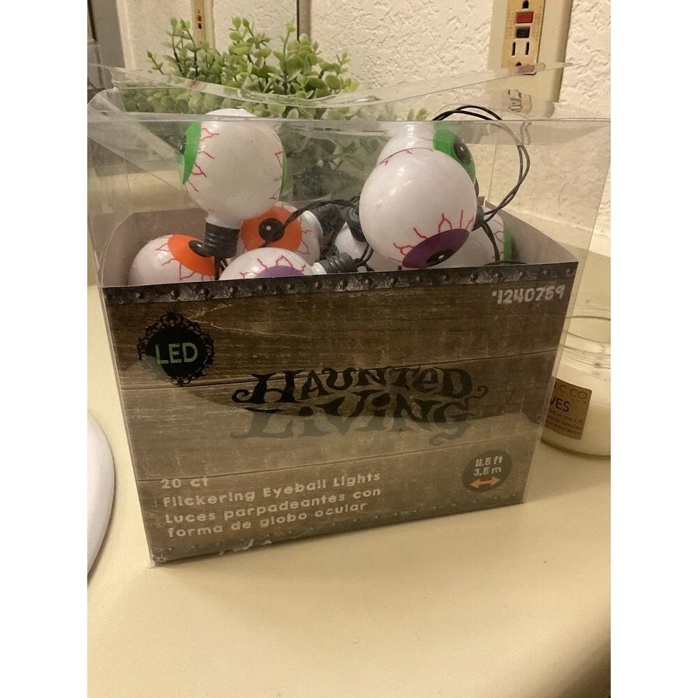 Haunted Living halloween haunted